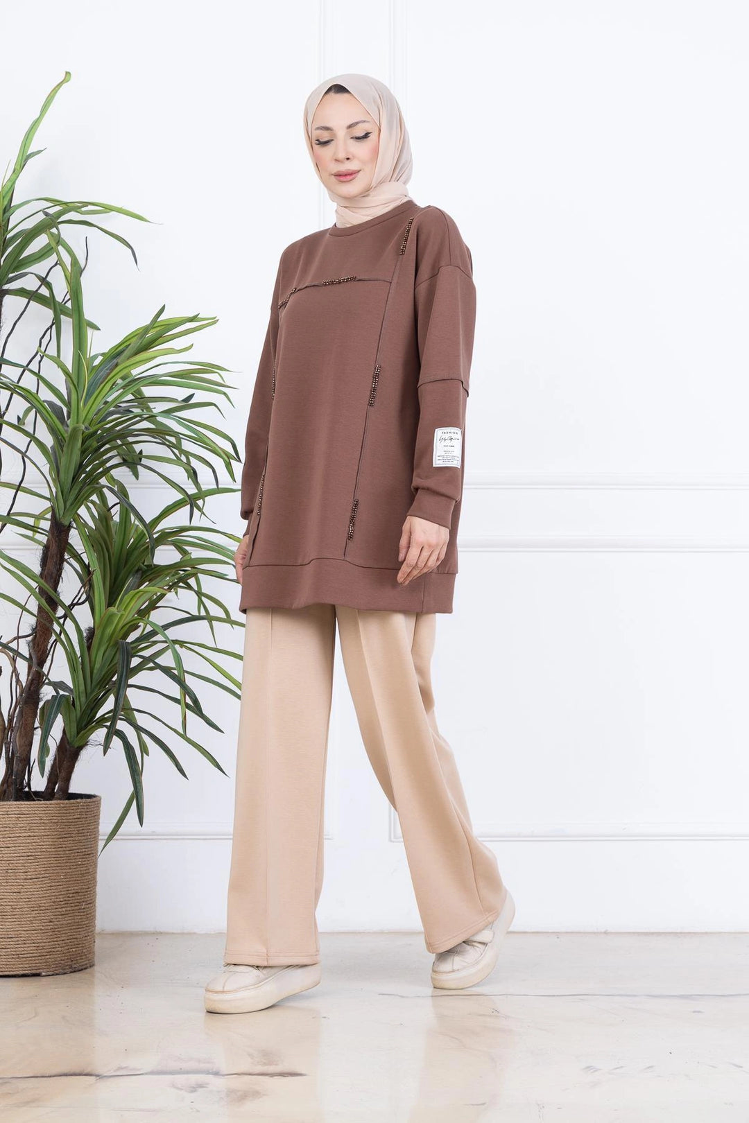KOL ETİKET DETAYLI SWEATSHIRT Vizon