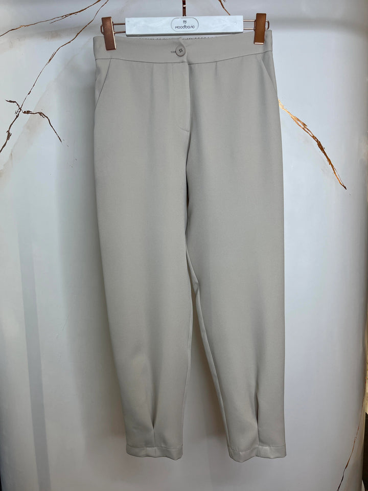 PAÇASI PİLE DETAYLI  PANTOLON Bej