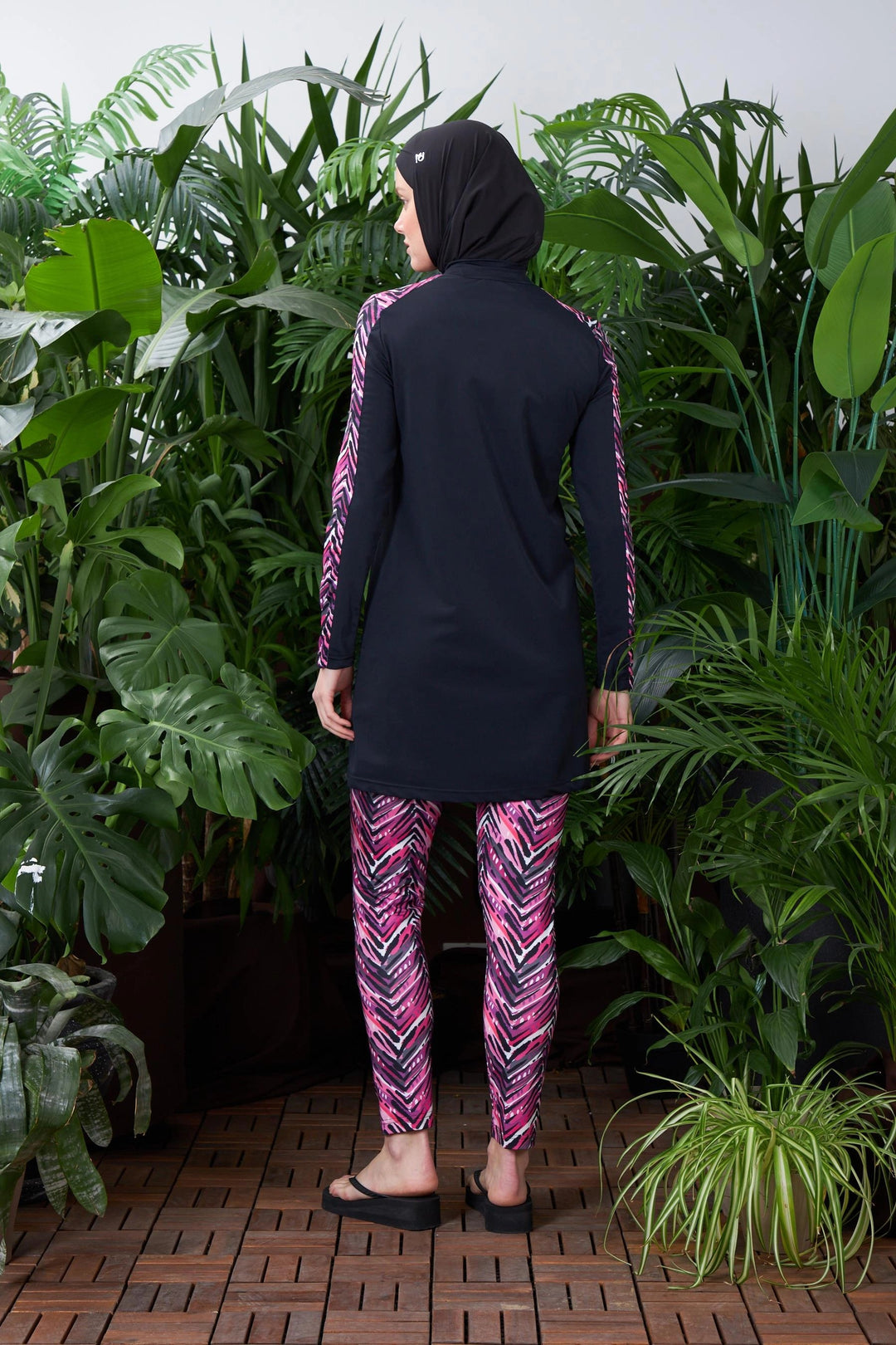 BLACK PRINTED HIJAB SWIMSUIT