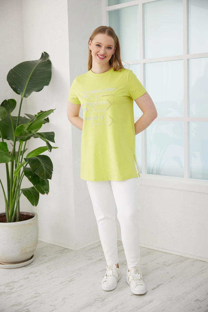 SİMLİ TAŞ İŞLEMELİ YAZILI TSHIRT Lime